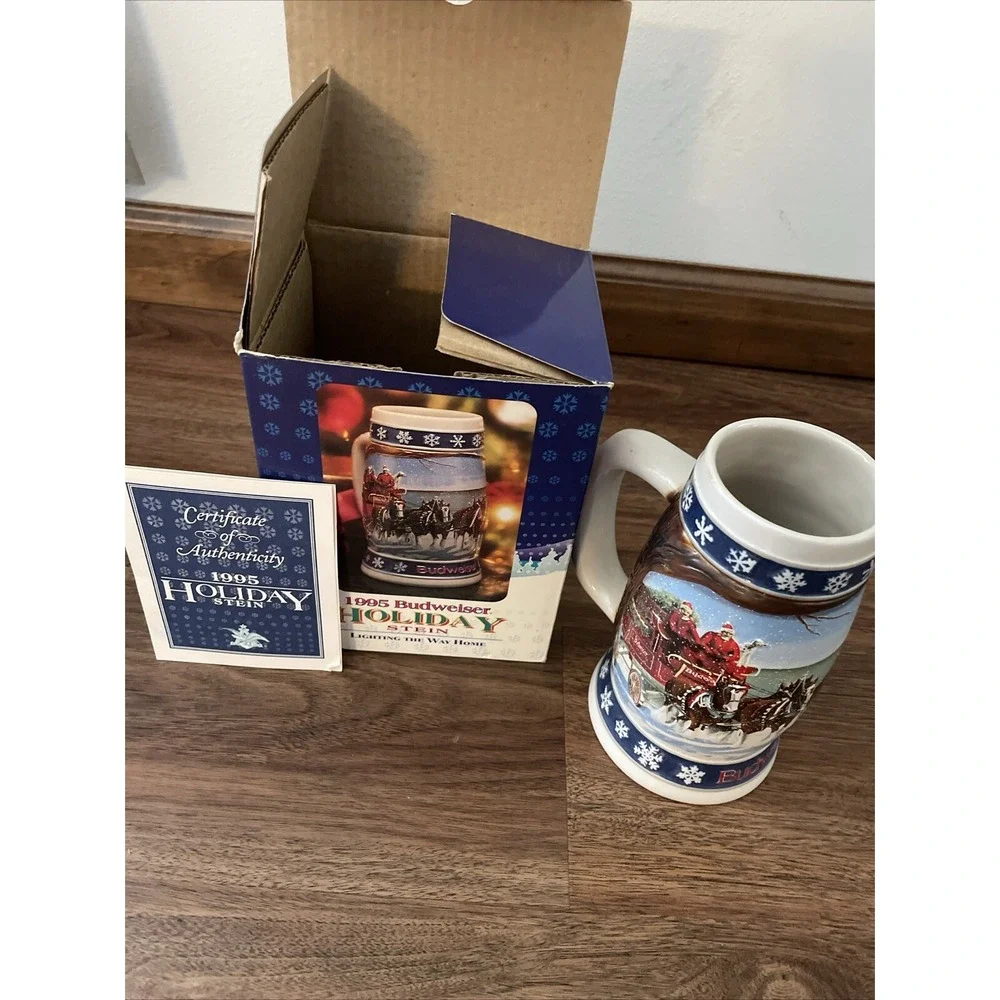 Budweiser 1995 Collector Vintage Holiday Stein 